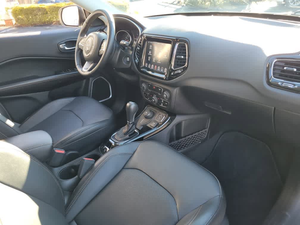 Used 2020 Jeep Compass Limited image 24