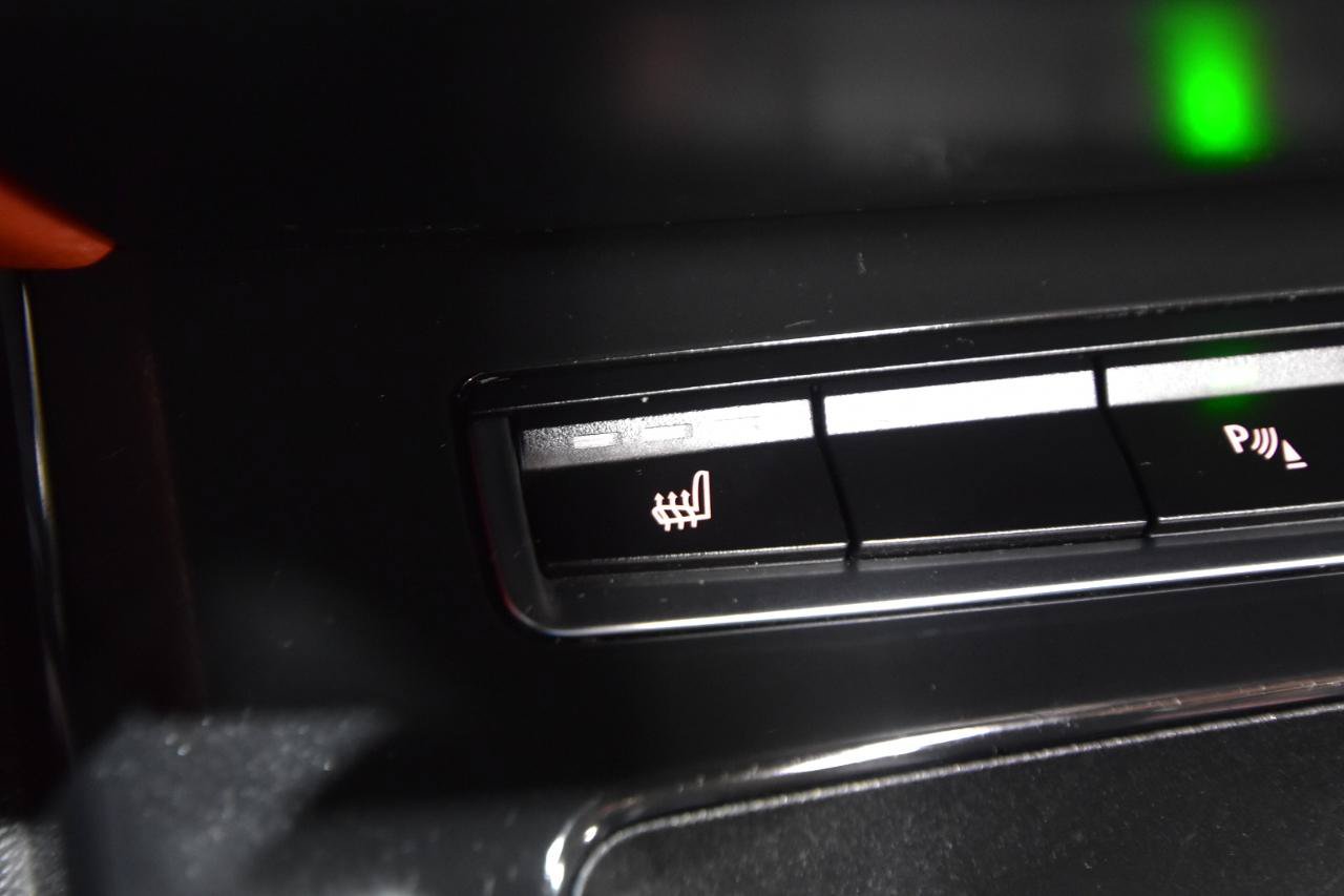Used 2015 BMW Z4 sDrive35is RWD image 34