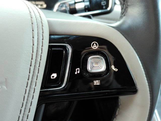 Used 2020 Lincoln Aviator Reserve w/ Equipment Group 201A image 42