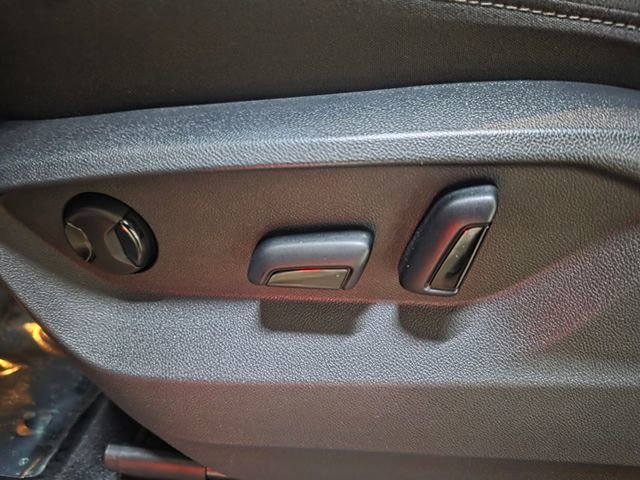 Used 2018 Volkswagen Atlas SE image 14