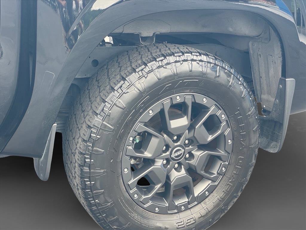 Used 2022 Nissan Frontier SV AWD/4WD image 26