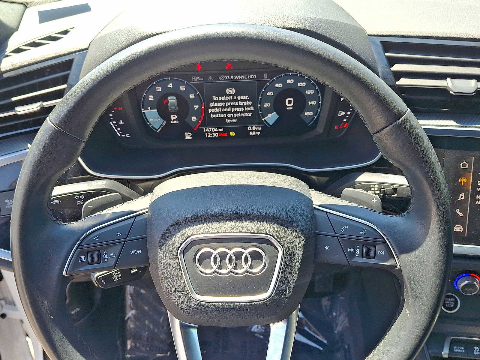 Used 2023 Audi Q3 2.0T Premium Plus w/ Premium Plus Package AWD/4WD image 16