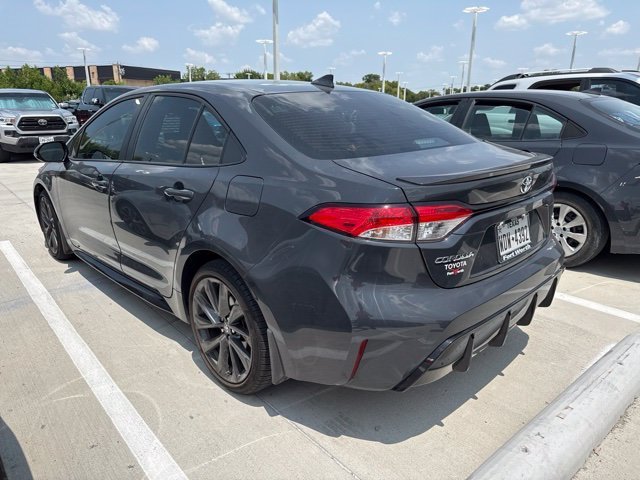 Used 2025 Toyota Corolla SE w/ SE Premium Package FWD image 6
