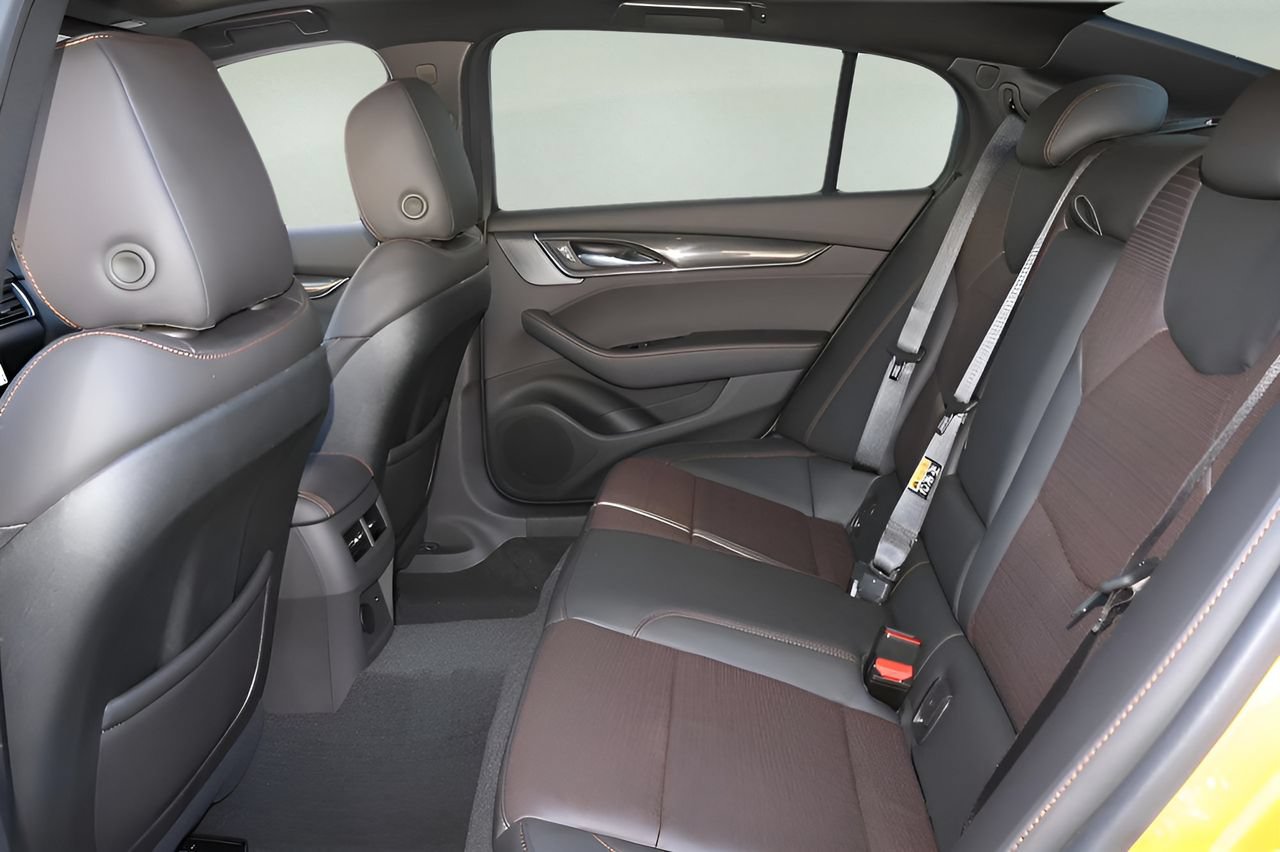 New 2026 Cadillac CT5 Sport w/ Technology Package RWD image 13