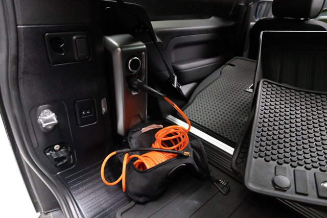 Used 2021 Land Rover Defender 90 X AWD/4WD image 18