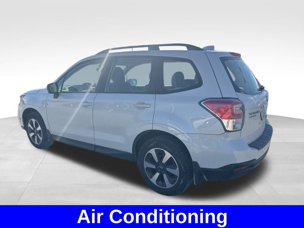 Used 2018 Subaru Forester 2.5i w/ Alloy Wheel Package image 6