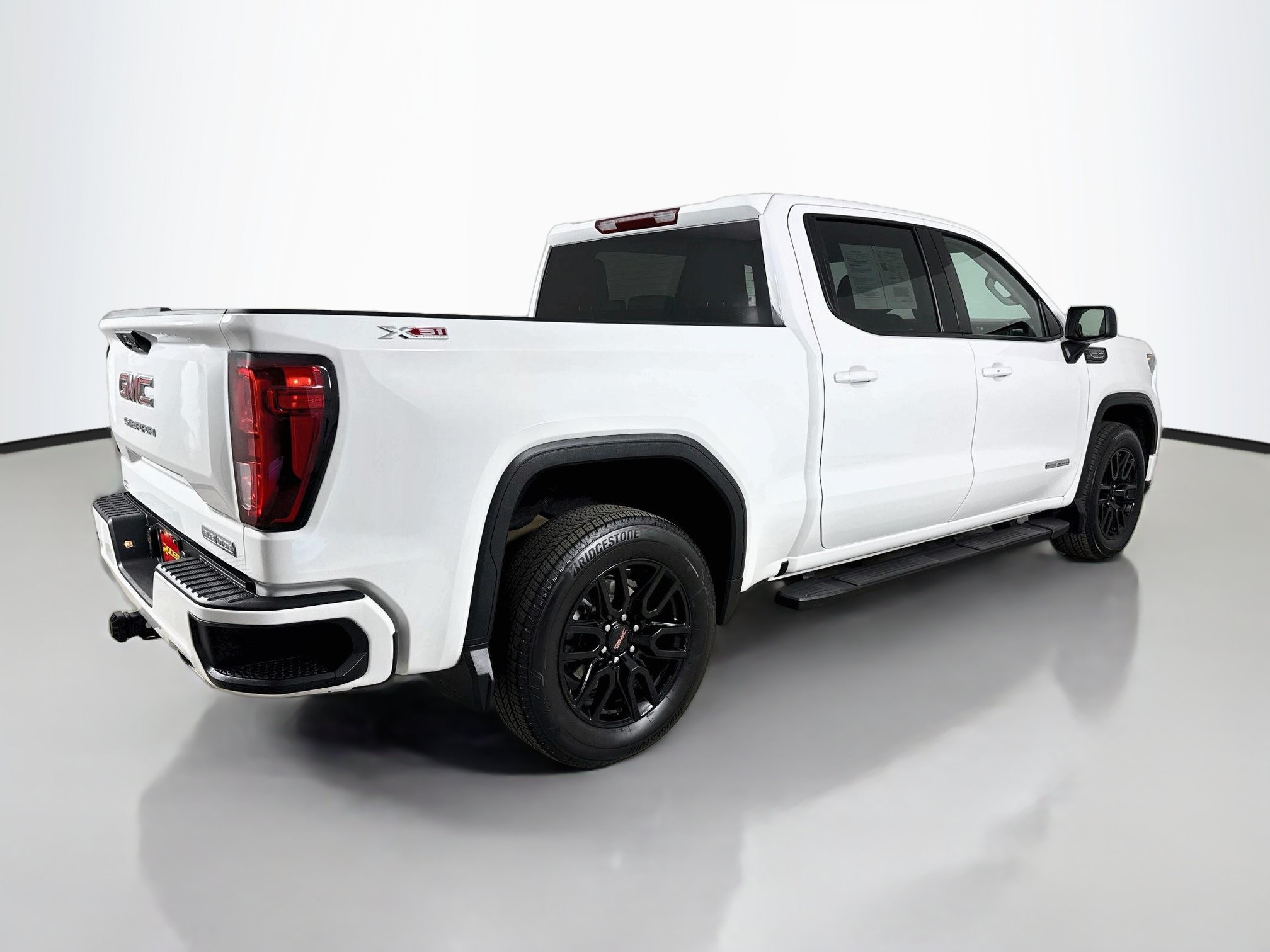 Certified 2025 GMC Sierra 1500 Elevation AWD/4WD image 8