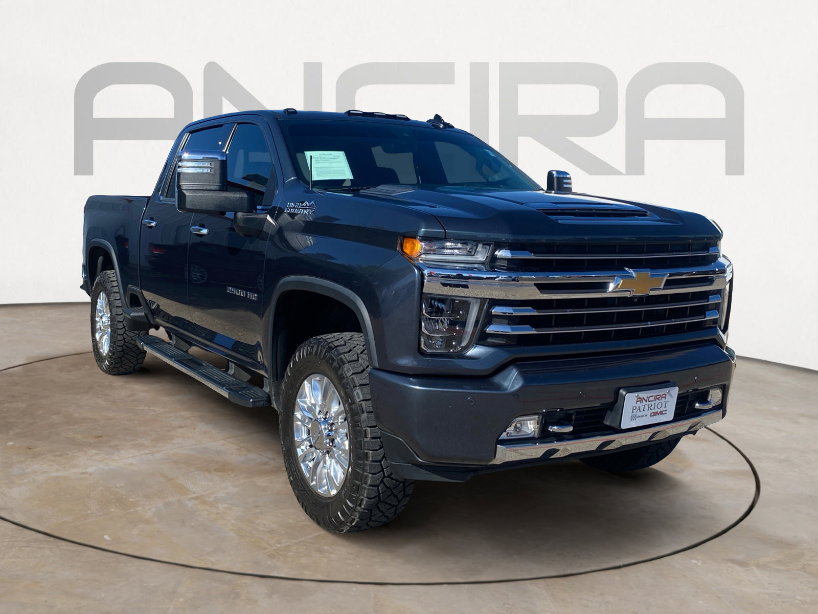 Used 2020 Chevrolet Silverado 2500 High Country w/ Technology Package image 4