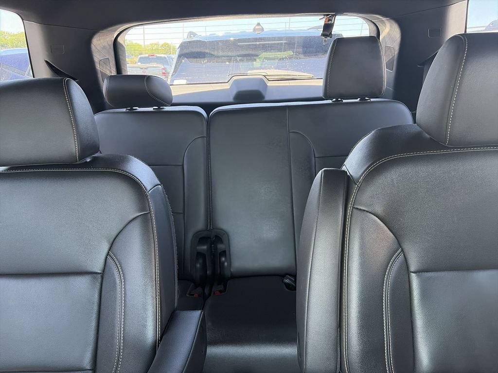 Used 2023 Chevrolet Traverse LT AWD/4WD image 22