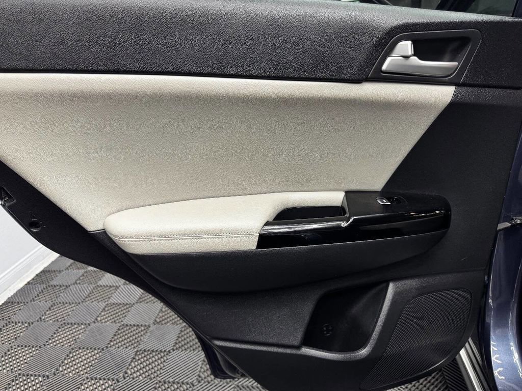 Used 2019 Kia Sportage EX w/ EX Sport Appearance Package image 45