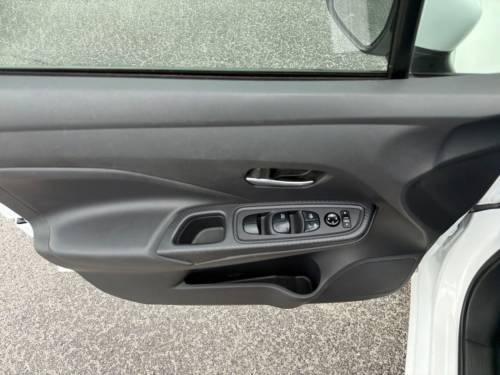 Certified 2024 Nissan Versa SV w/ Trunk Package image 17