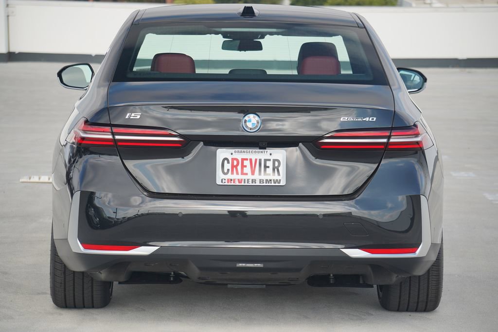 Used 2026 BMW i5 eDrive40 image 6