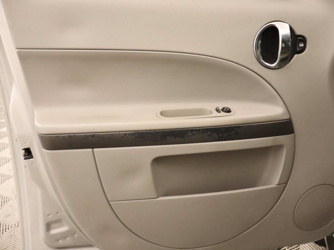 Used 2006 Chevrolet HHR LT w/ Preferred Equipment Group FWD image 16