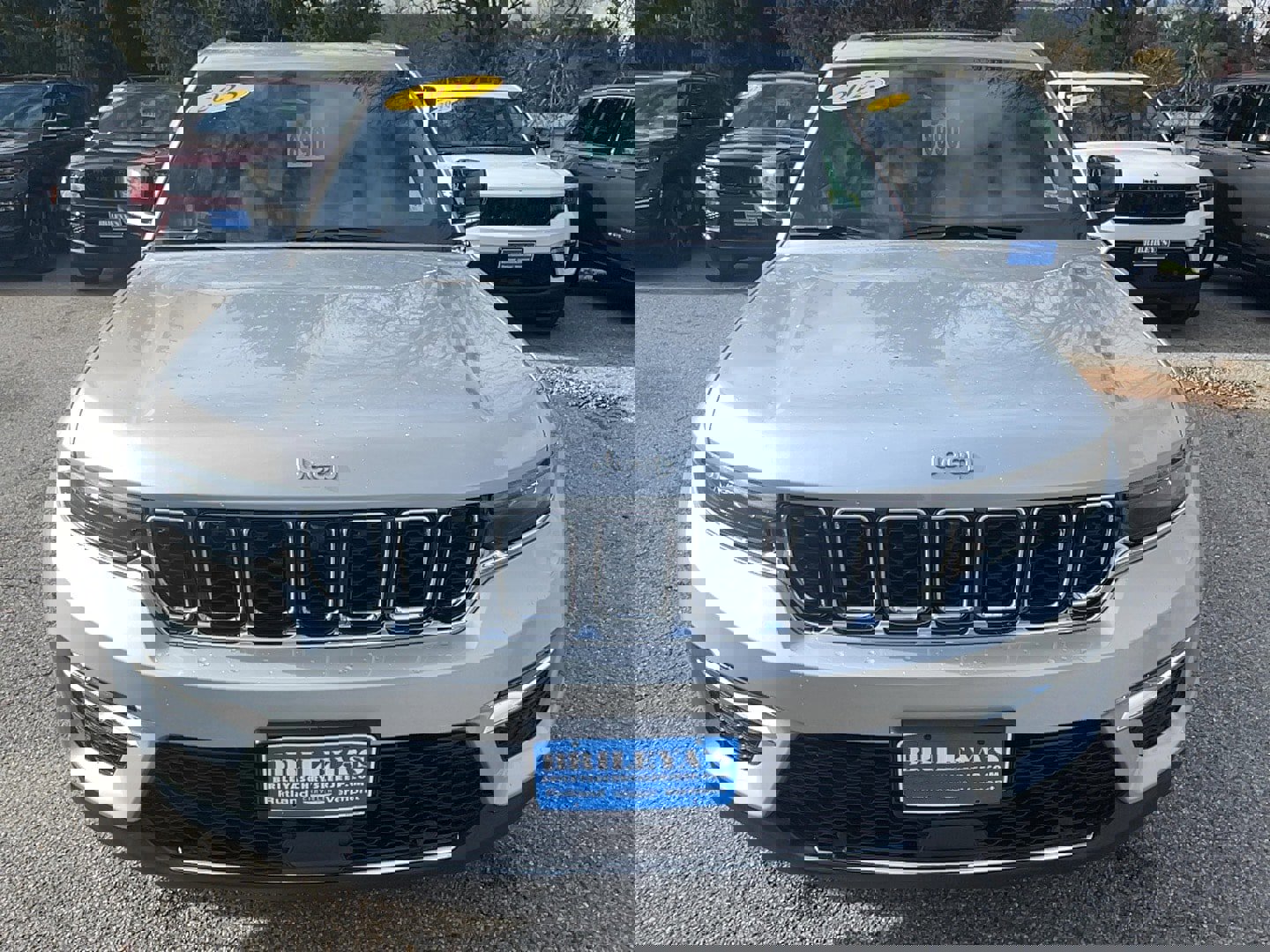 New 2025 Jeep Grand Cherokee Limited image 2