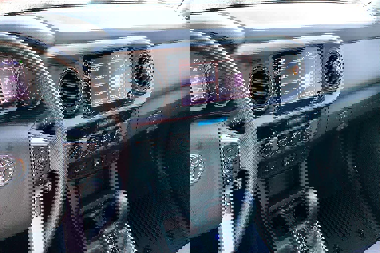 Certified 2023 Toyota Tacoma SR5 w/ Technology Package image 7