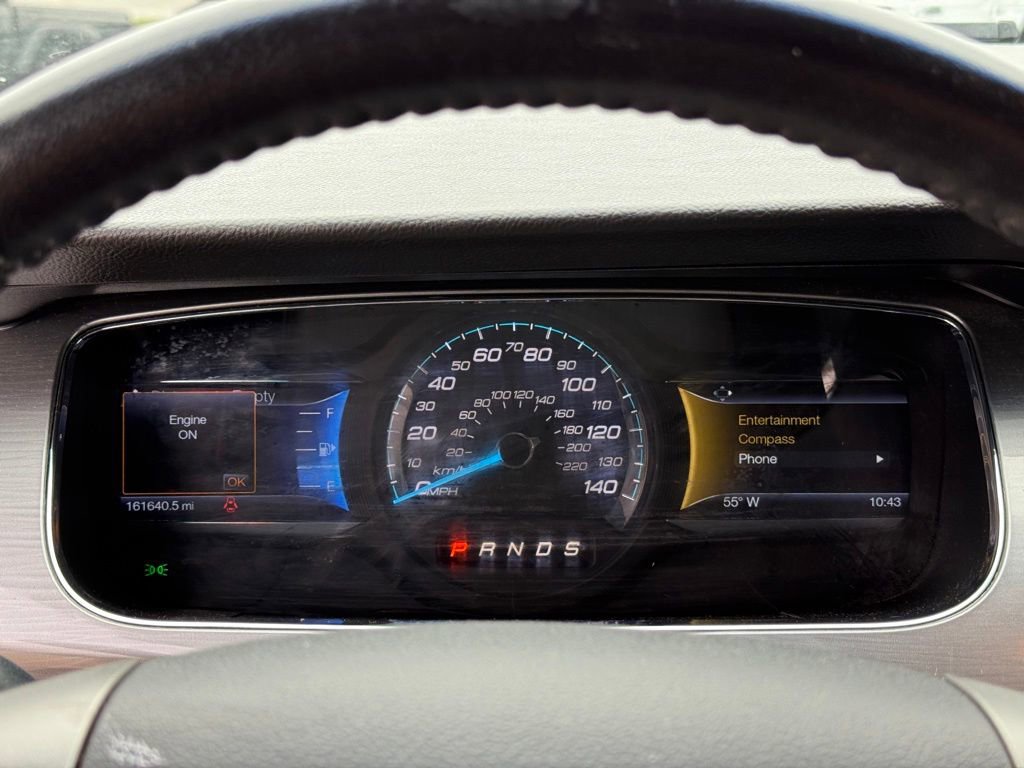 Used 2015 Ford Taurus SEL w/ Equipment Group 201A FWD image 17