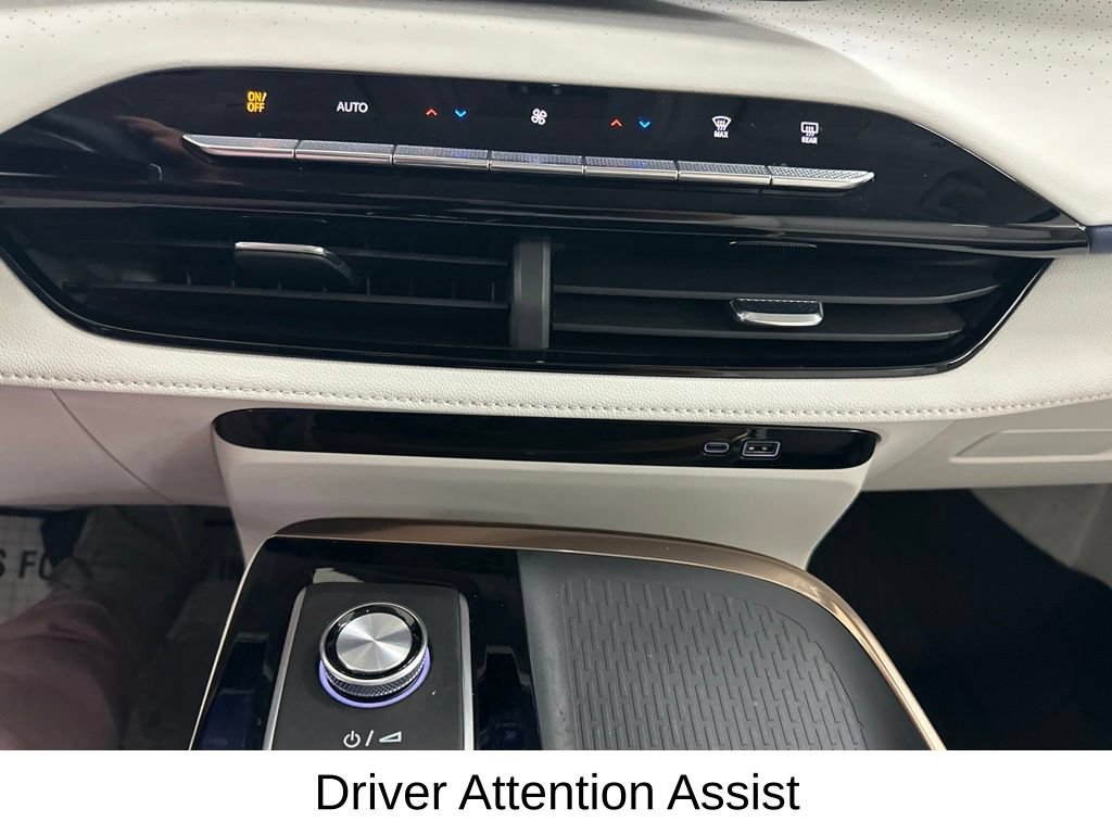 Used 2026 Buick Enclave Avenir w/ Super Cruise Package AWD/4WD image 49