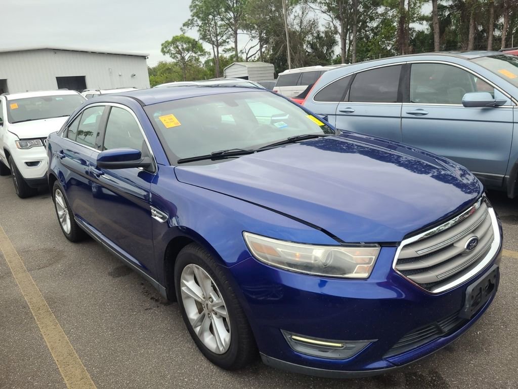 Used 2013 Ford Taurus SEL image 1