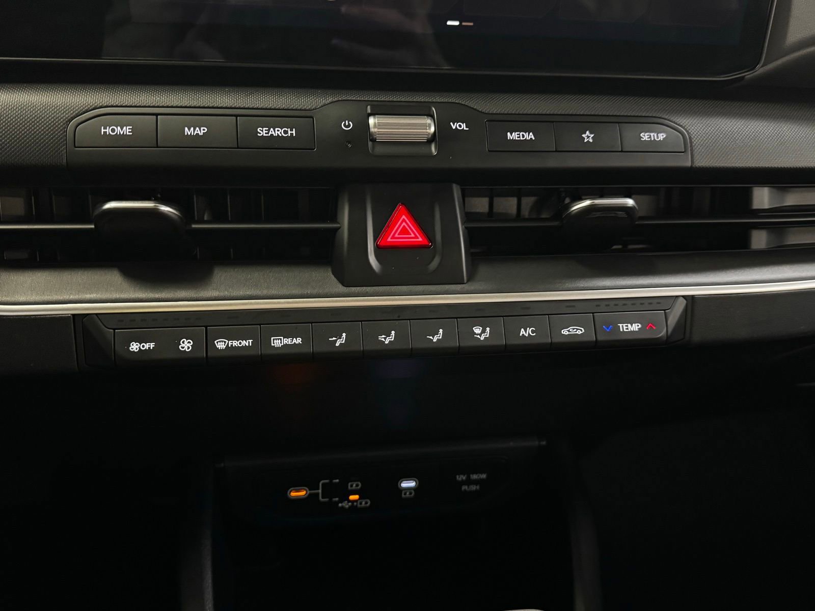 Used 2025 Kia K4 FWD image 17