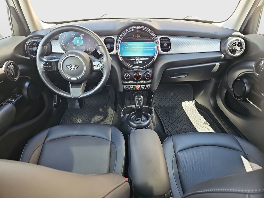 Used 2023 MINI Cooper 4-Door Hardtop image 19