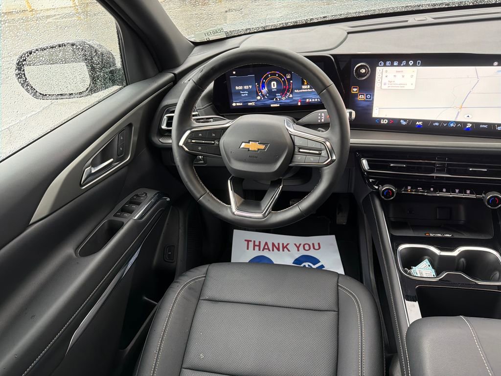 Used 2026 Chevrolet Traverse LT AWD/4WD image 24