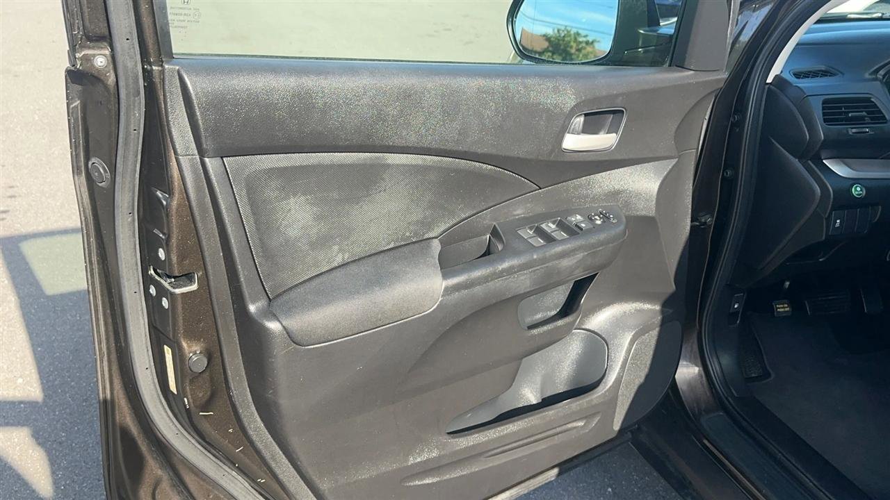 Used 2013 Honda CR-V LX image 52