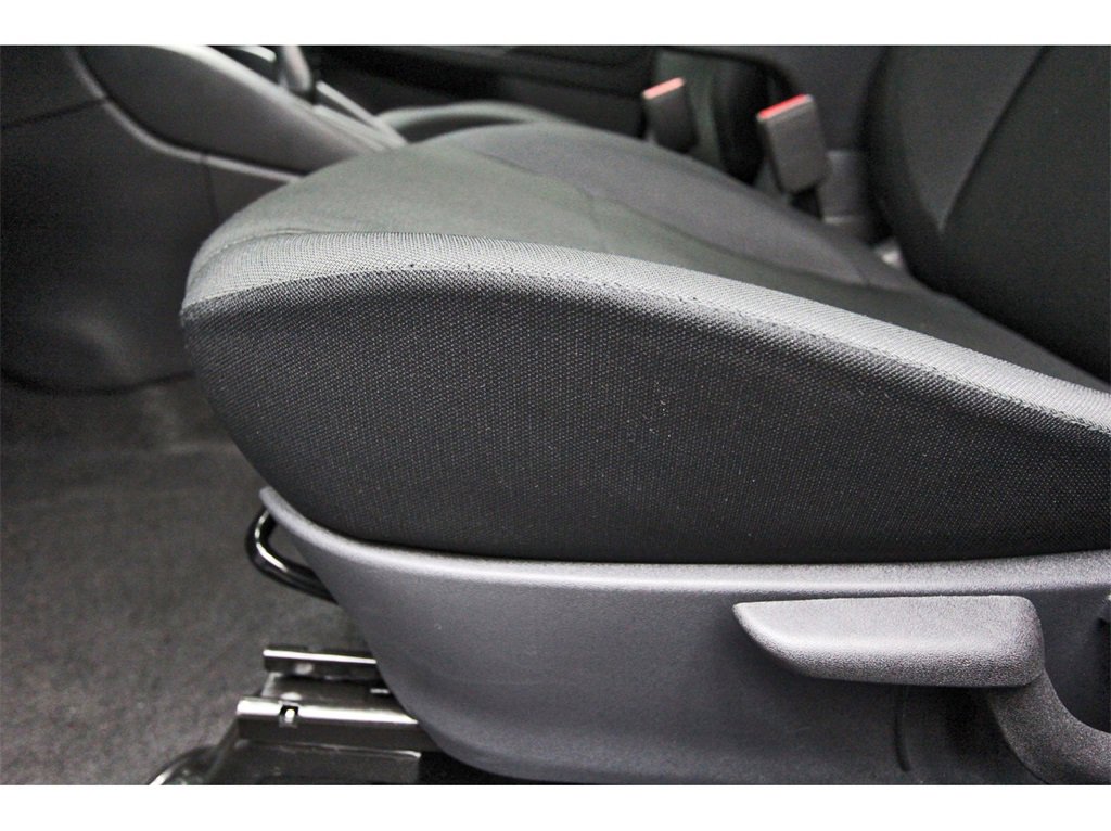 Used 2025 Nissan Kicks Play S image 47