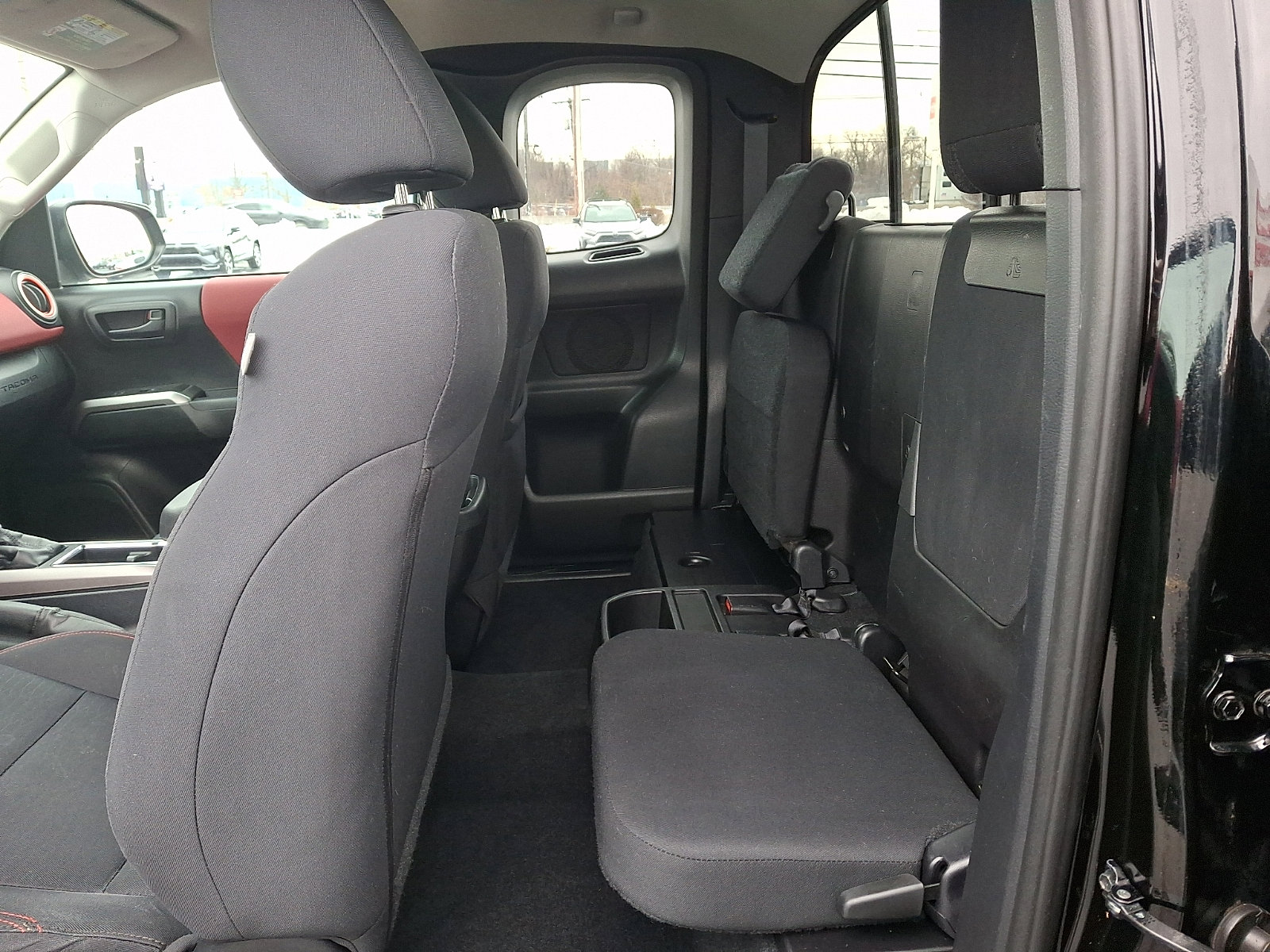 Used 2019 Toyota Tacoma SR5 image 10