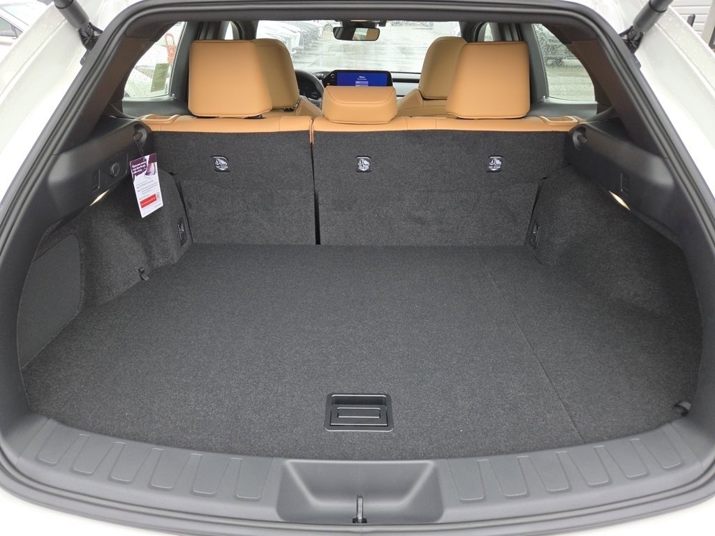 New 2025 Lexus UX 300h AWD image 30