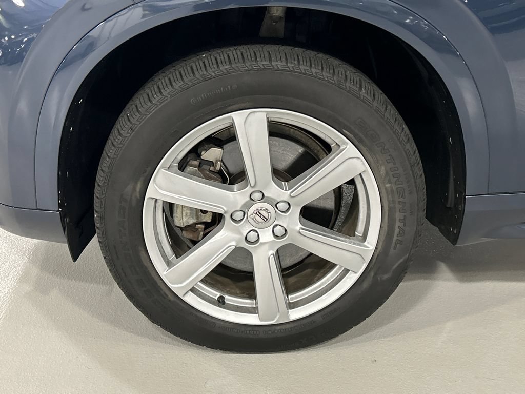 Certified 2023 Volvo XC90 B5 Core w/ Protection Package Premier AWD/4WD image 8