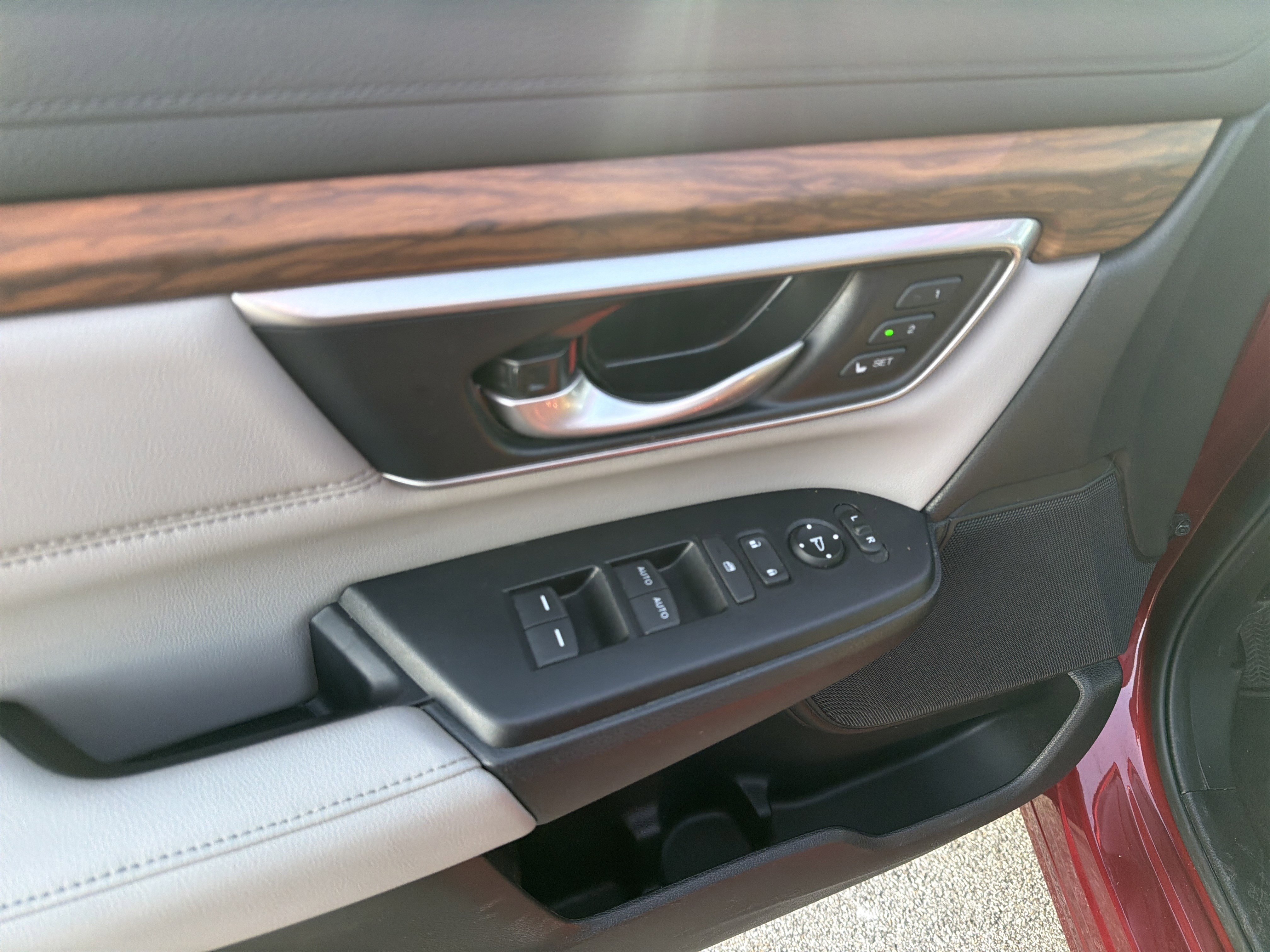 Used 2021 Honda CR-V EX-L image 11