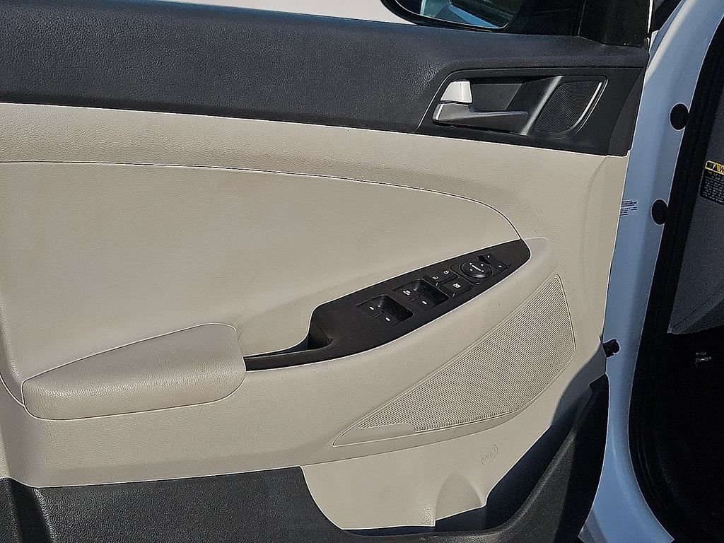 Used 2018 Hyundai Tucson Value AWD/4WD image 22