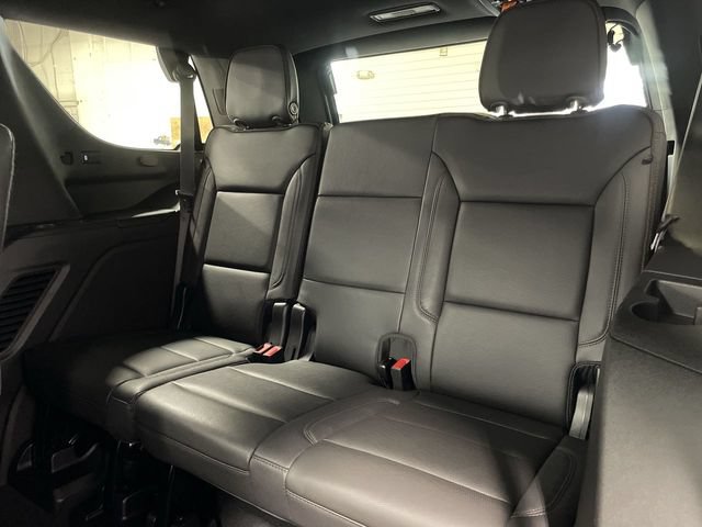 Used 2023 Chevrolet Tahoe High Country w/ Premium Package 2 AWD/4WD image 24