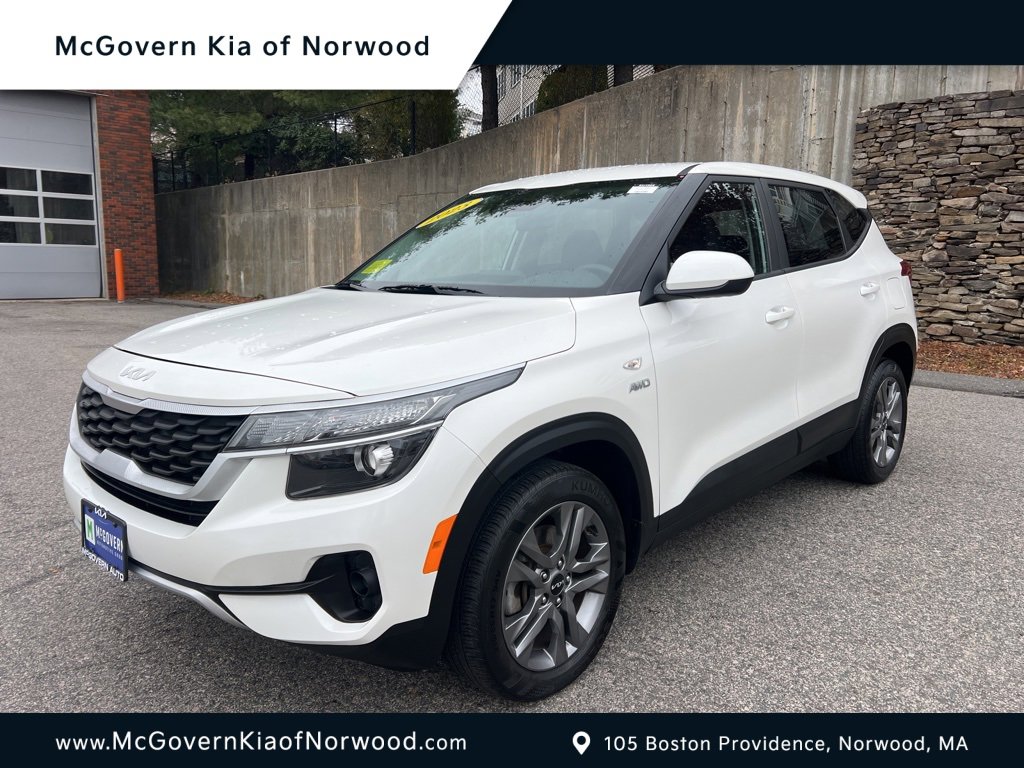 Used 2023 Kia Seltos LX image 1