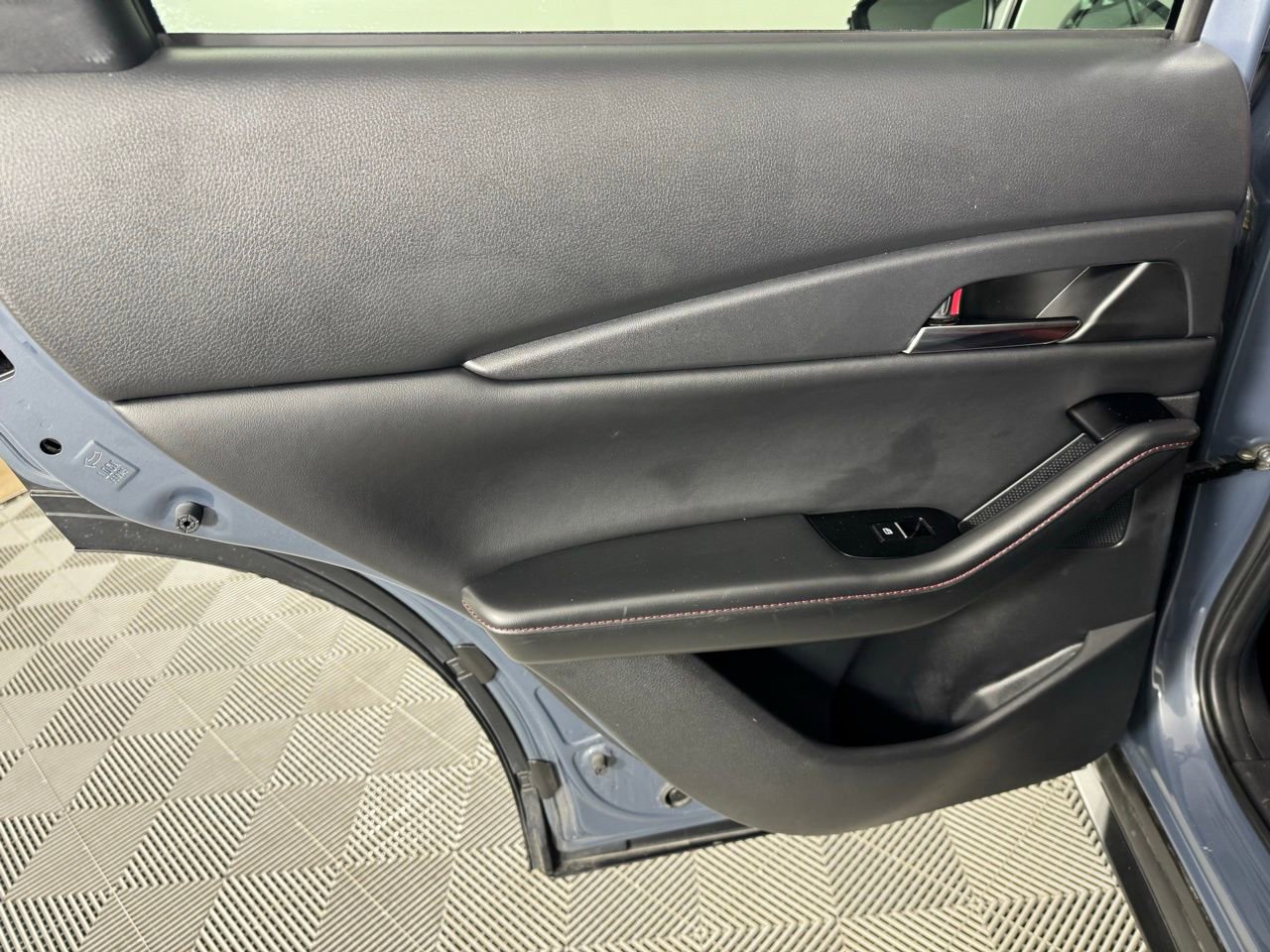 Used 2025 MAZDA CX-30 AWD 2.5 S w/ Preferred Package image 26