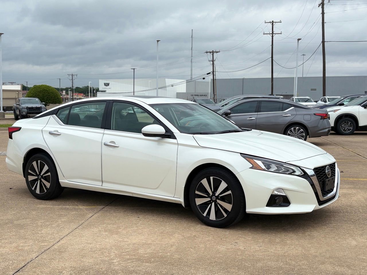 Certified 2022 Nissan Altima 2.5 SL AWD/4WD image 1