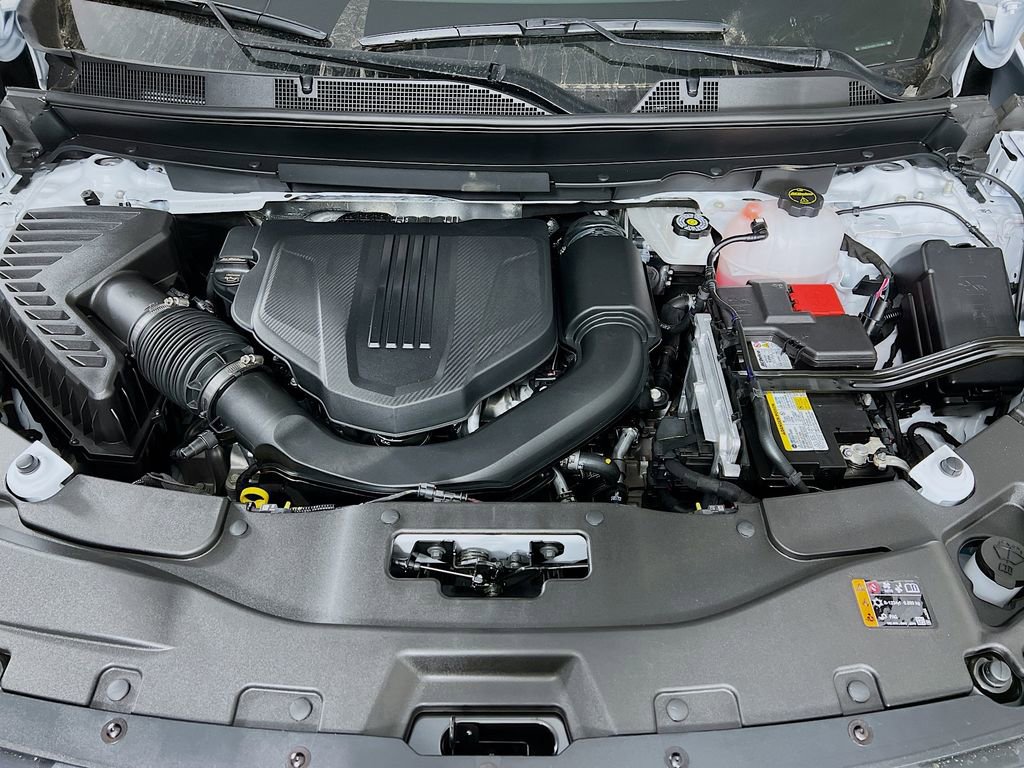 New 2026 Chevrolet Traverse LT w/ LPO, Floor Liner Package image 31