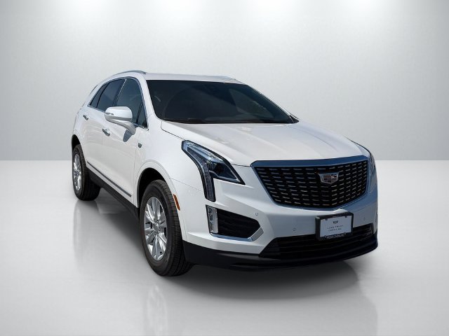 New 2026 Cadillac XT5 Luxury FWD image 3