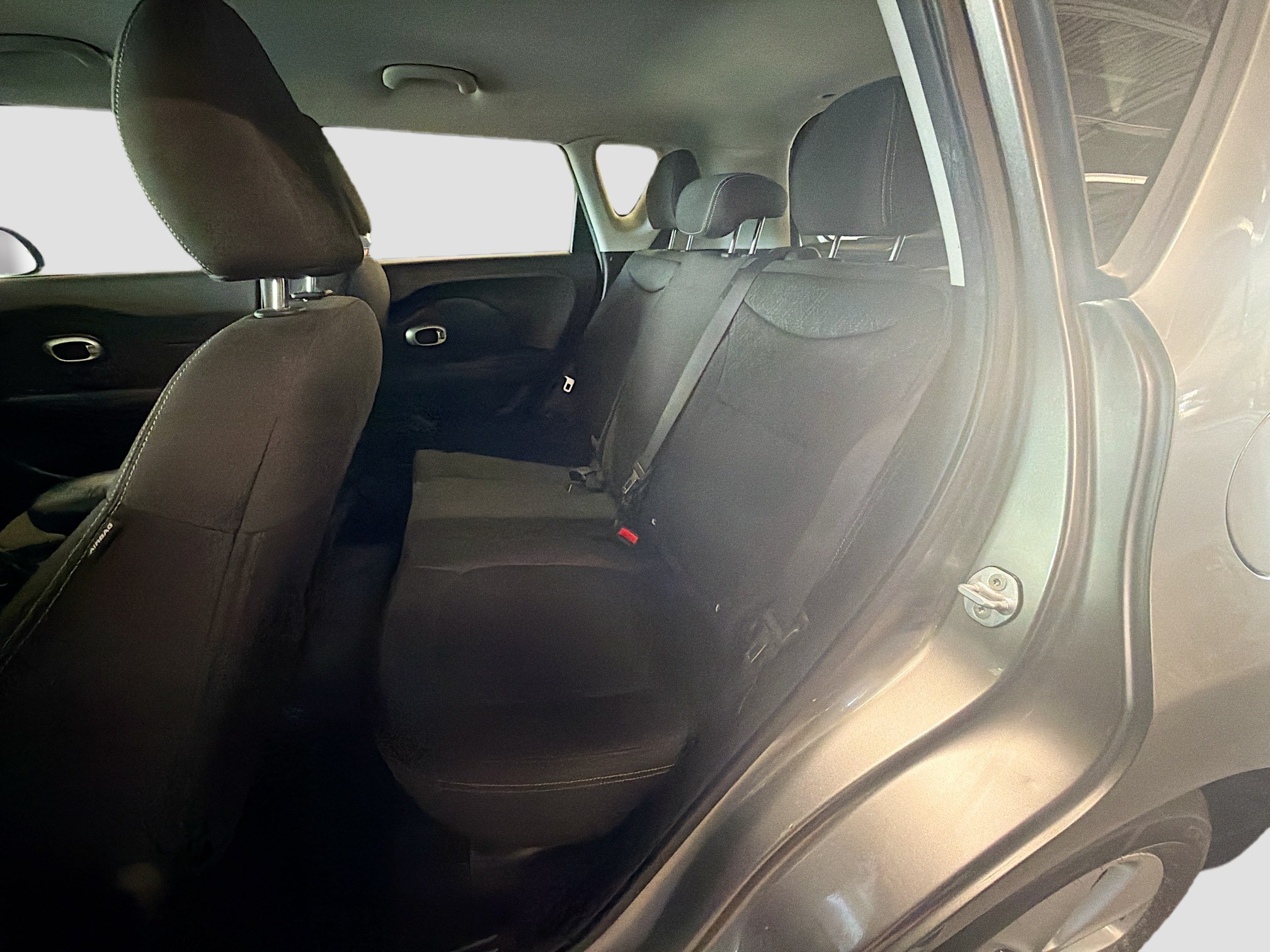 Used 2016 Kia Soul FWD image 24