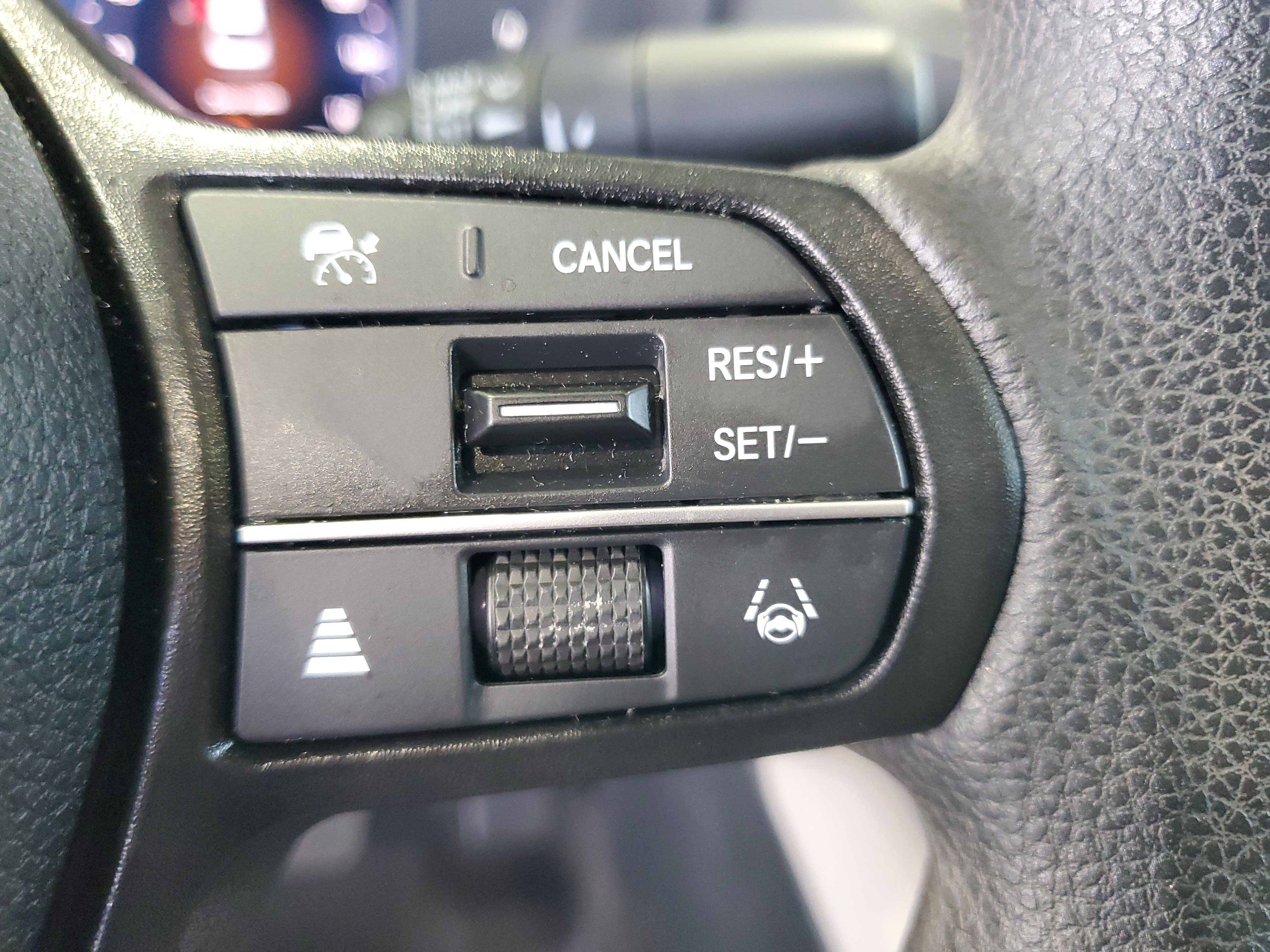 Used 2023 Honda Accord EX image 24