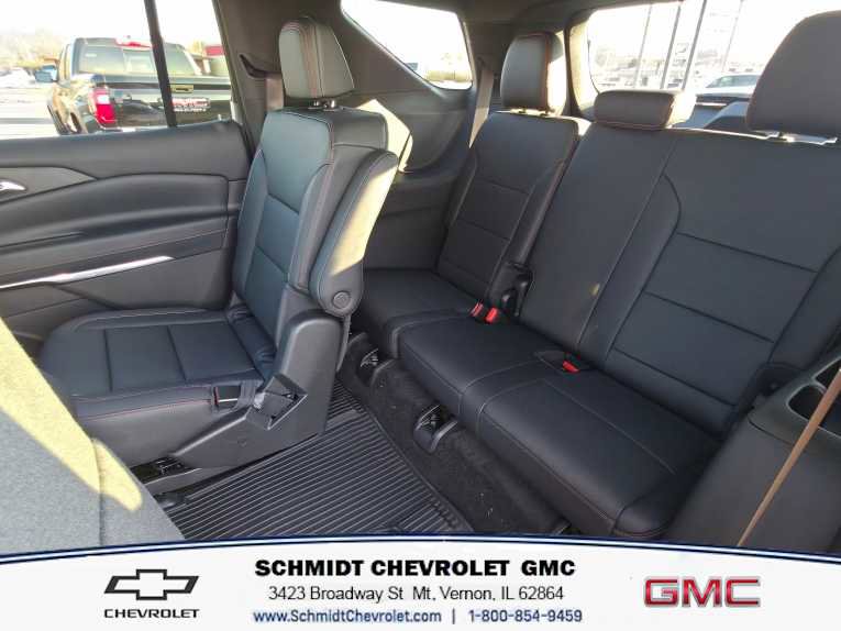 New 2026 Chevrolet Traverse Z71 w/ Enhanced Driving Package AWD/4WD image 11