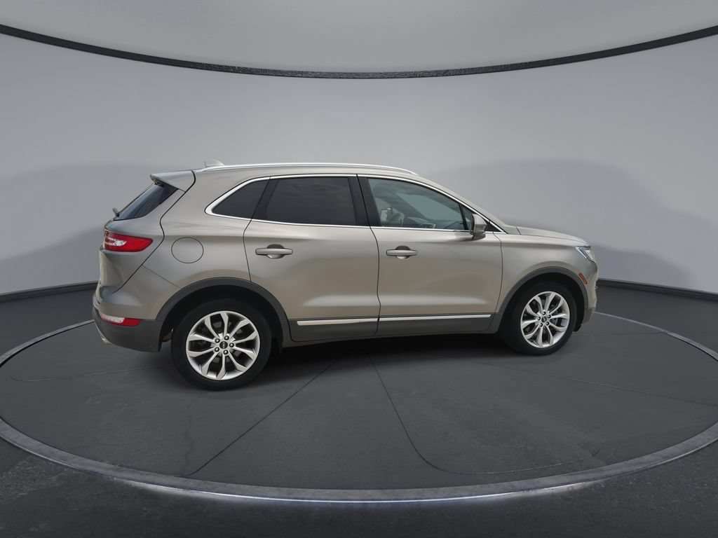 Used 2017 Lincoln MKC Select w/ Select Plus Package AWD/4WD image 9