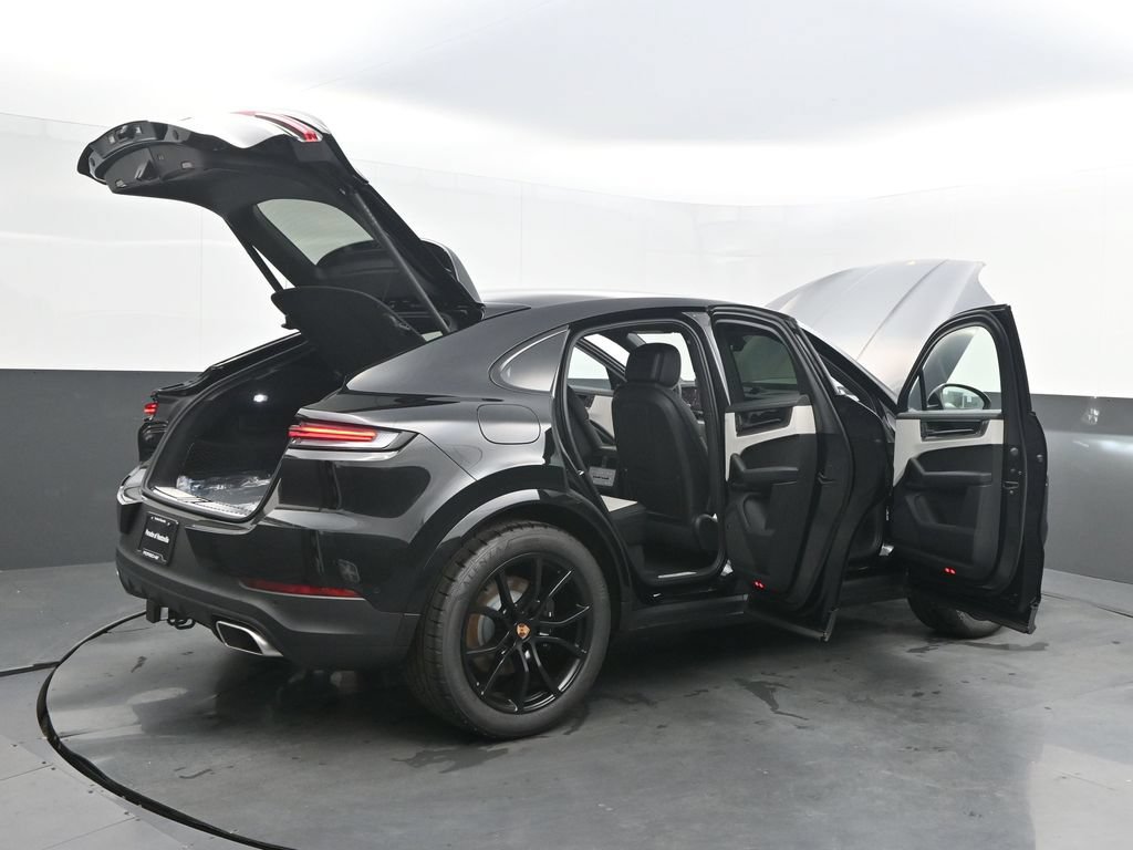 Certified 2026 Porsche Cayenne Coupe AWD/4WD image 39