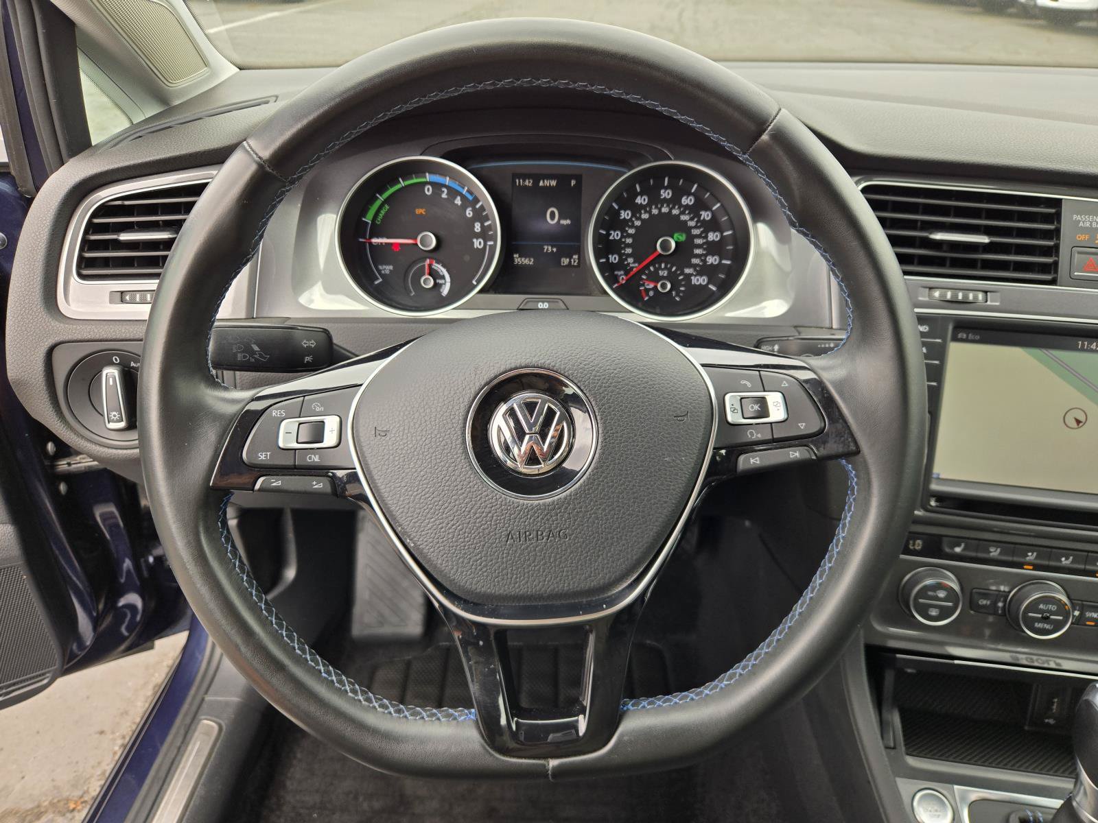 Used 2016 Volkswagen e-Golf SEL Premium w/ Driver Assistance Package FWD image 15