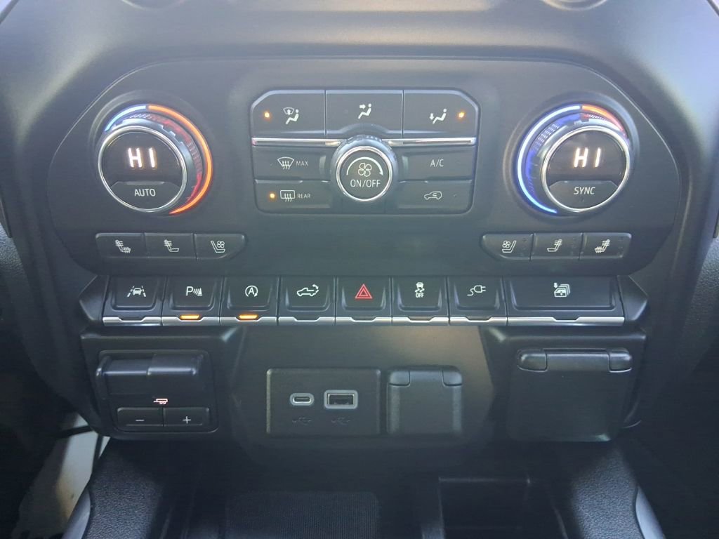 Used 2019 Chevrolet Silverado 1500 High Country image 26