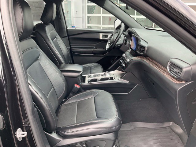 Used 2020 Ford Explorer Limited AWD/4WD image 25