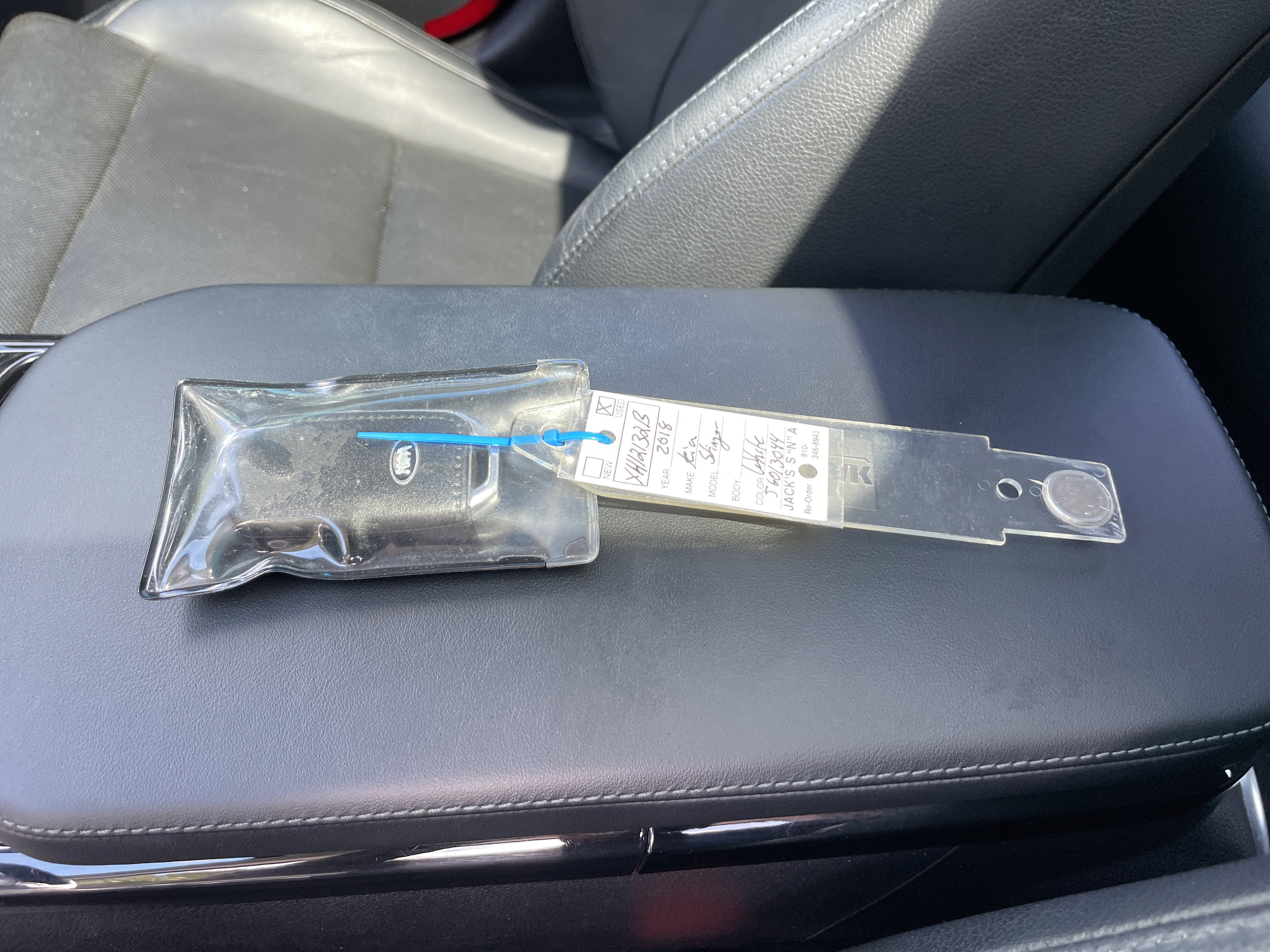 Used 2018 Kia Stinger Premium RWD image 35