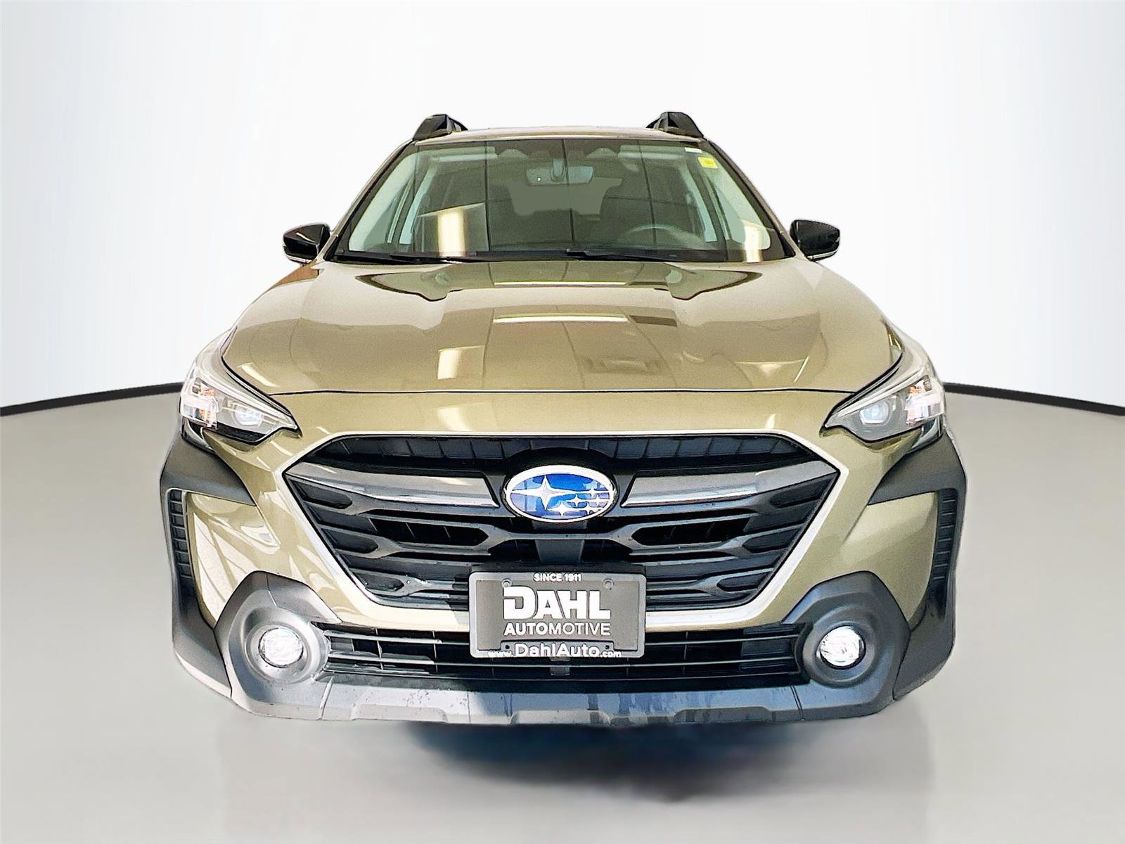 Used 2023 Subaru Outback Premium w/ Popular Package #1 image 3