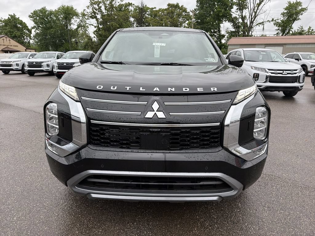 New 2026 Mitsubishi Outlander SE AWD/4WD image 11