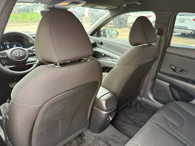 Used 2025 Hyundai Elantra Sport image 25